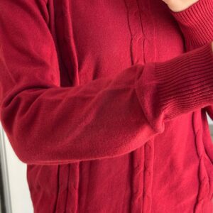 WhatsApp Image 2025-05-17 at 09.01.15 (1) Sweater Trenza de vino