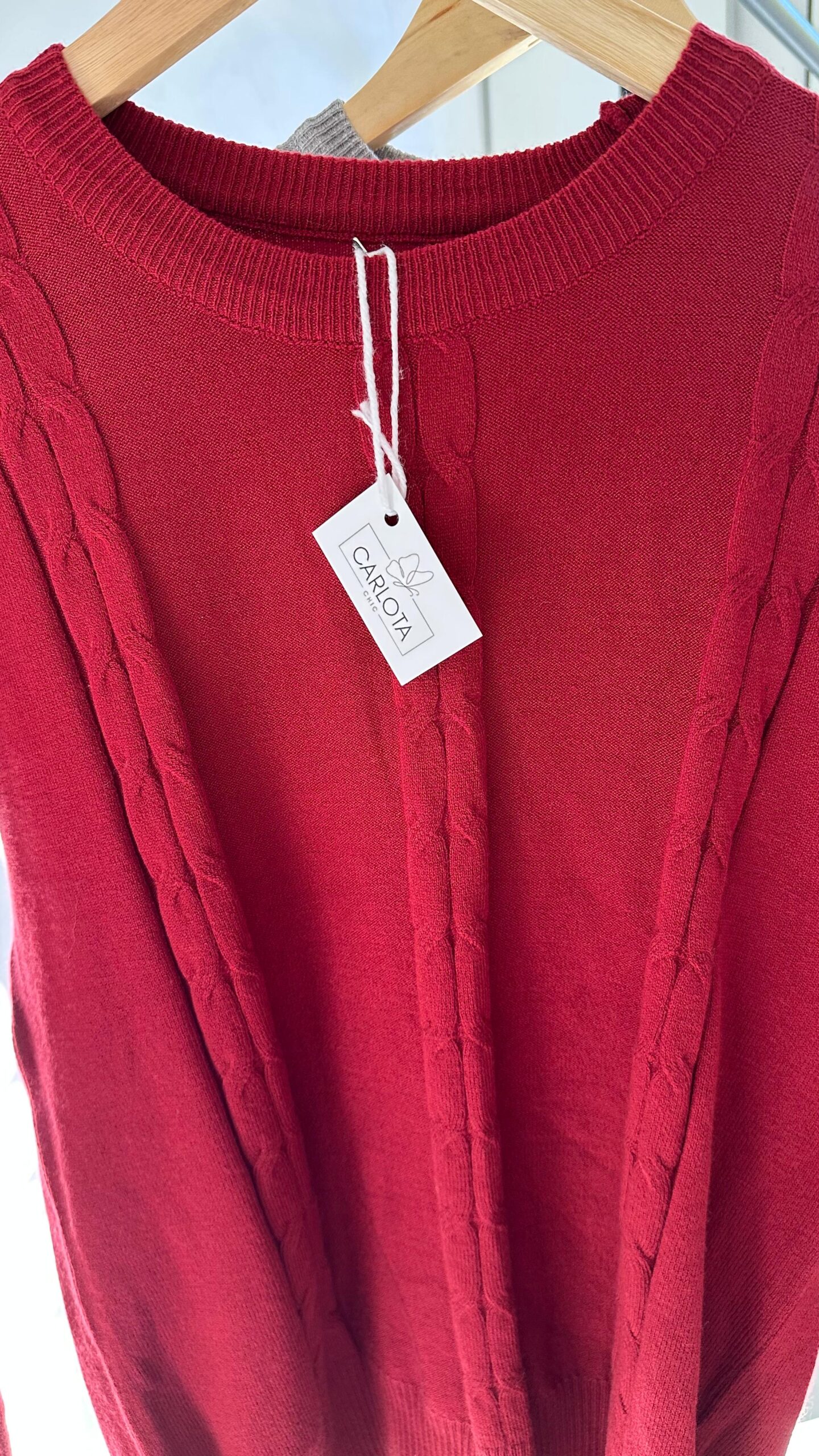 Sweater Trenza de vino - Imagen 3