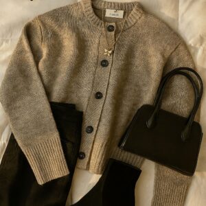 WhatsApp Image 2025-06-16 at 20.26.19 Cardigan de Punto Beige con Botones